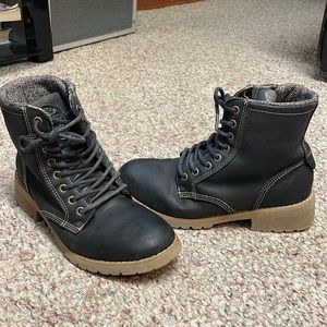Roots leather boots